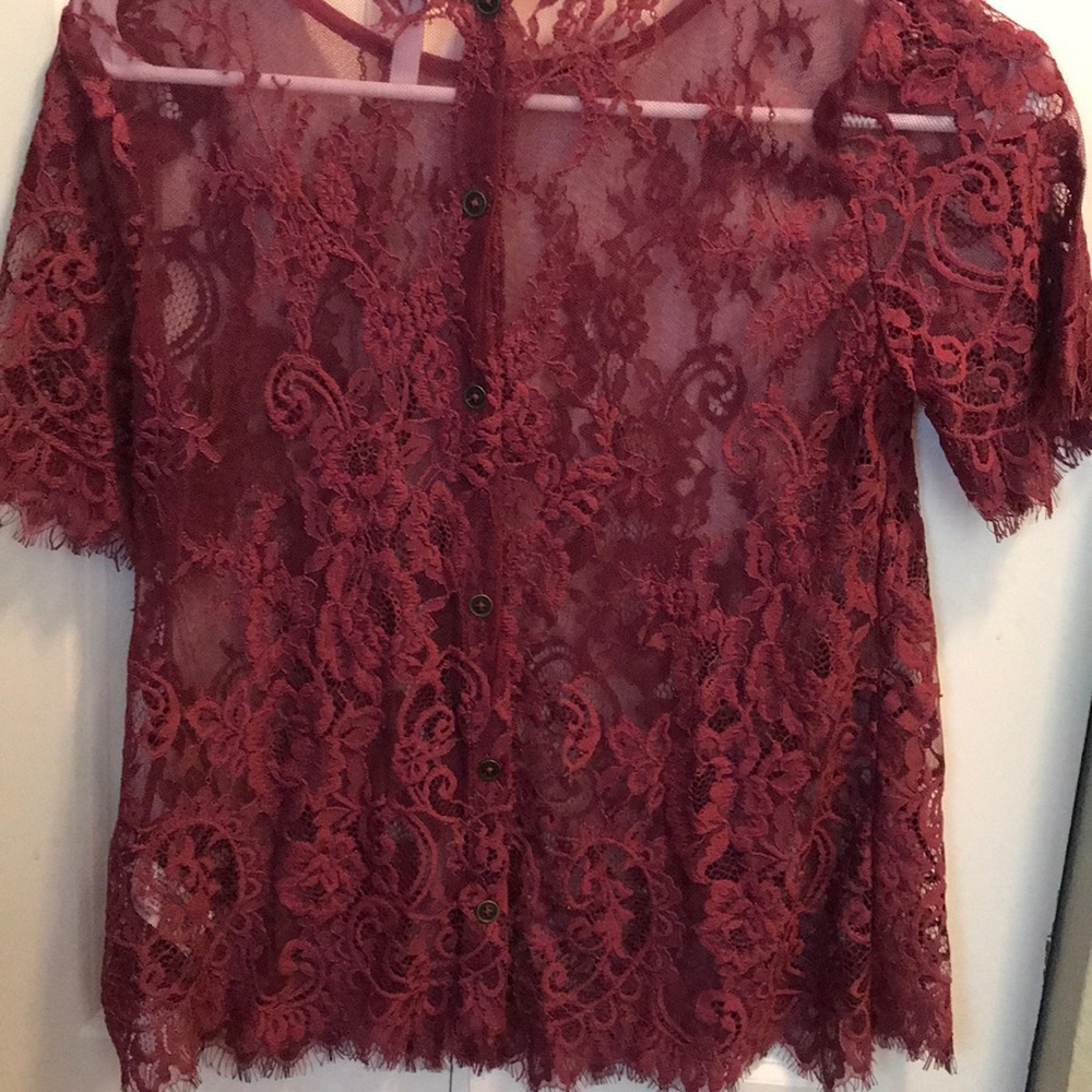 Lace top - Picture 2 of 2